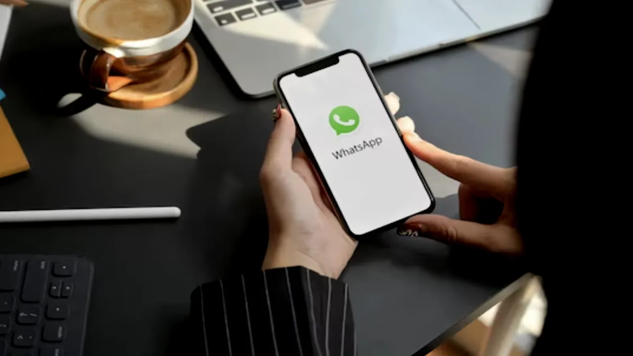 WhatsApp Kini Punya Fitur Baru Scan Dokumen Bisa Langsung dari Aplikasi